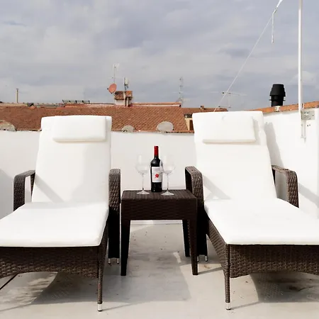 The Dream Terrace - Lea Blue * فلورنس