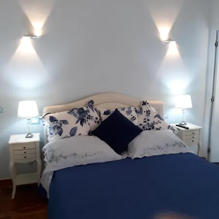 The Dream Terrace - Lea Blue *