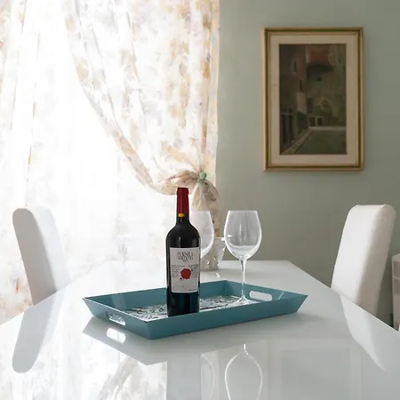 The Dream Terrace - Lea Blue